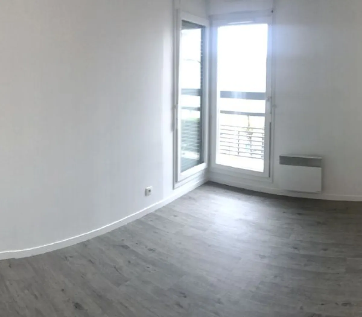 Location Saint-Cyr-l'École Appartement 04106144