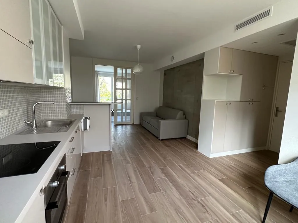 Location Paris Appartement 081759716