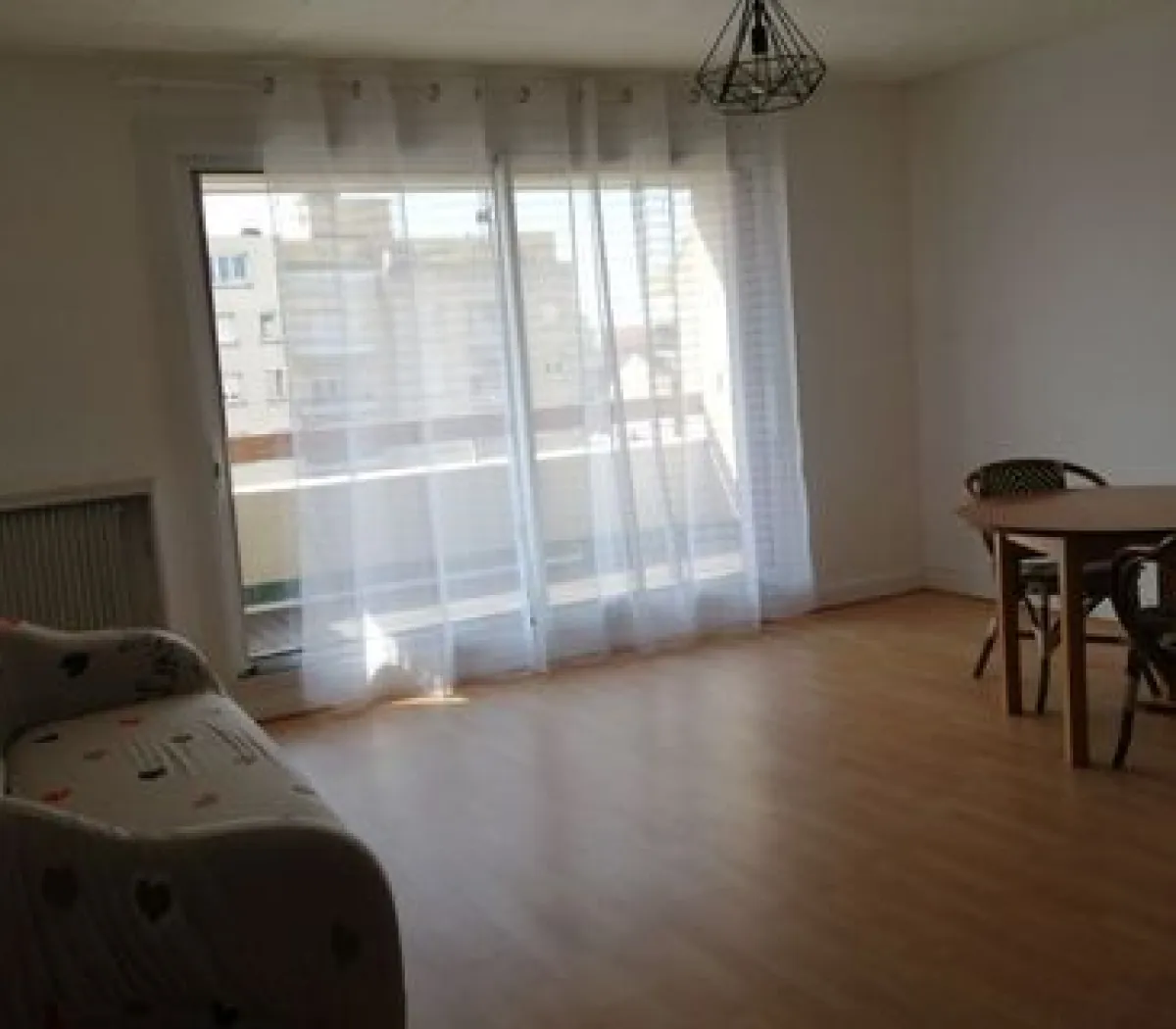 Location Bondy Appartement 095b583a