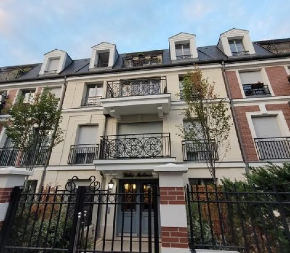Location La Garenne-Colombes Appartement 10a61346