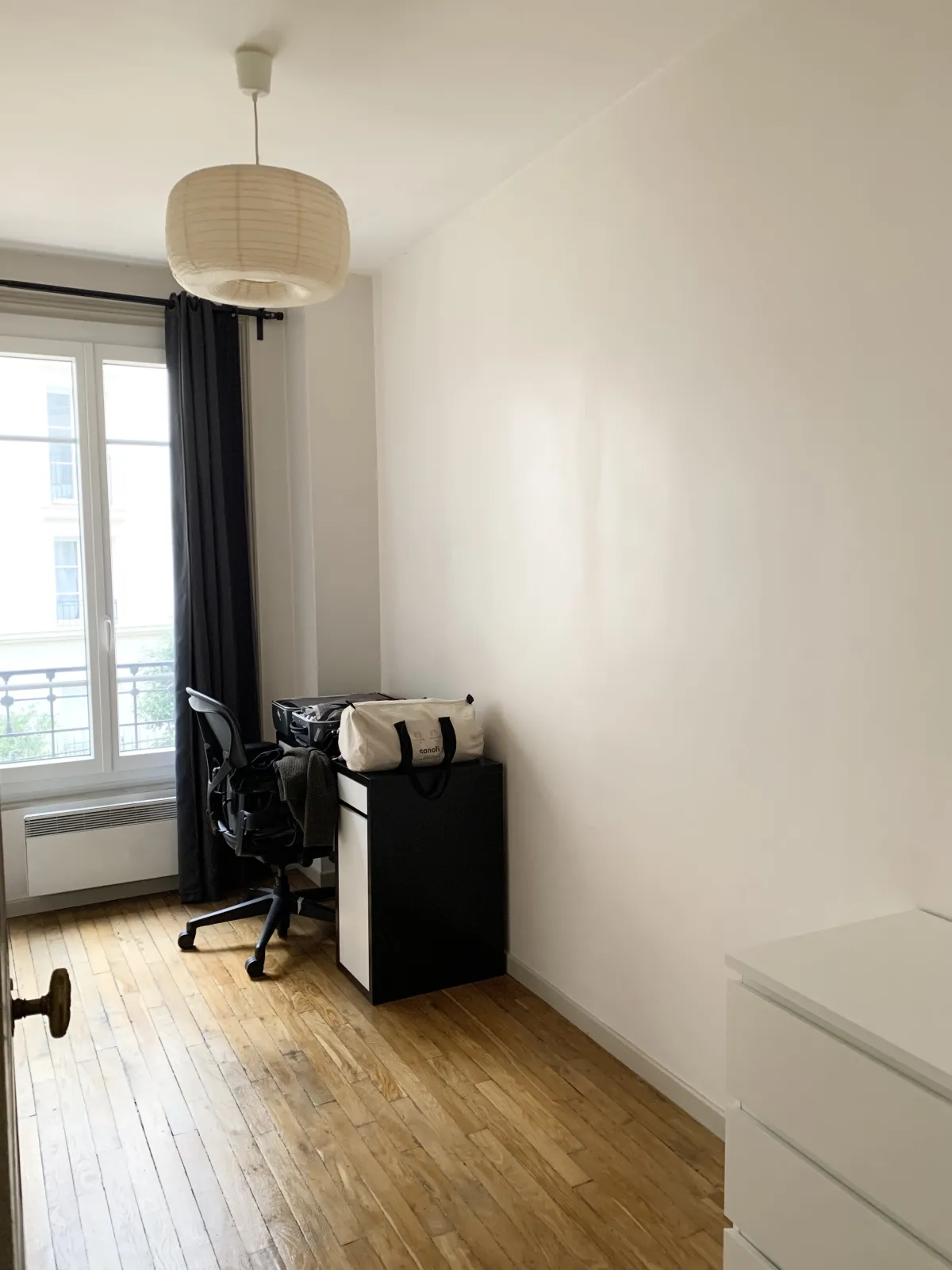 Location La Garenne-Colombes Appartement 12e02379