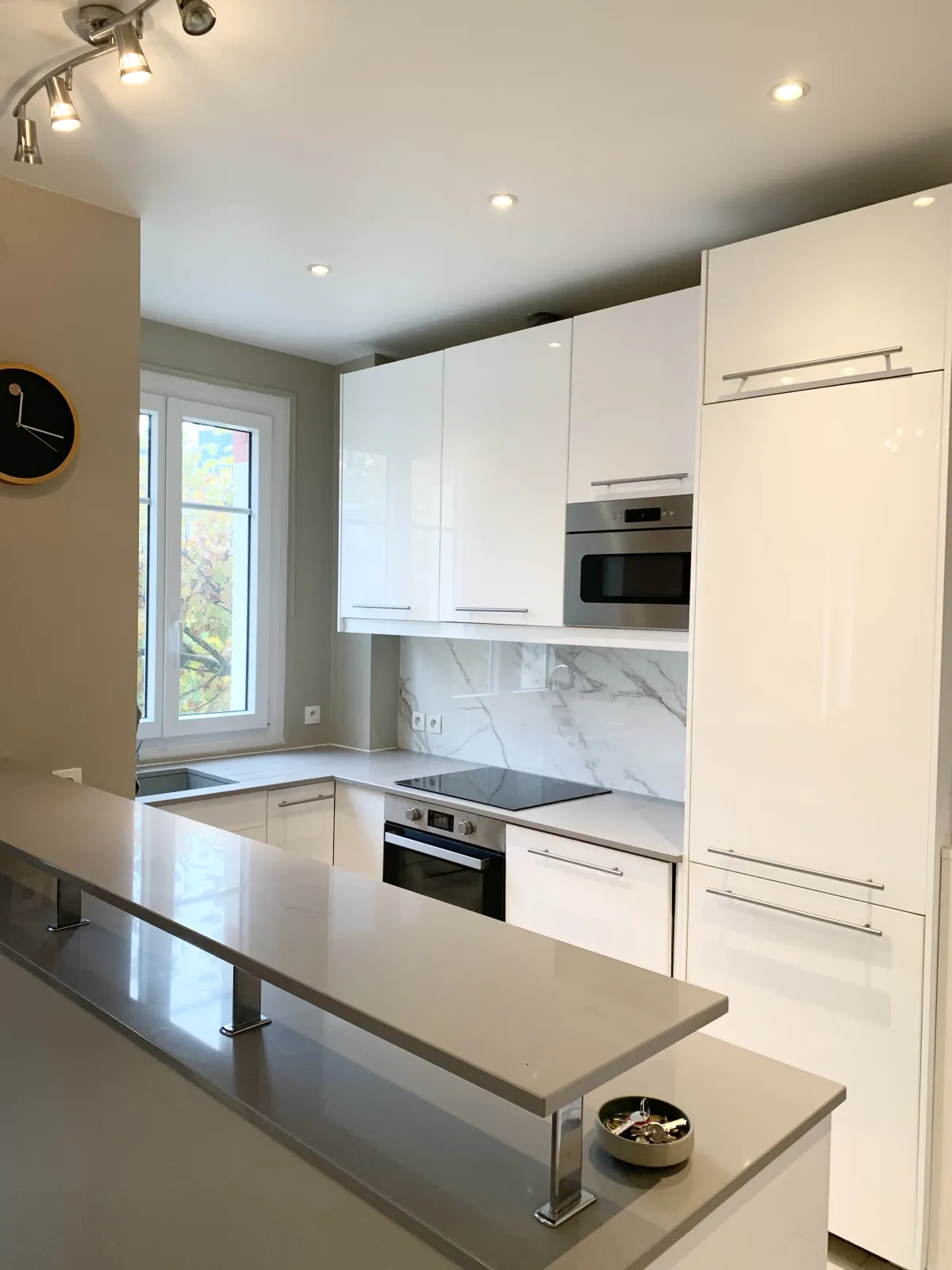 Location La Garenne-Colombes Appartement 12e02379