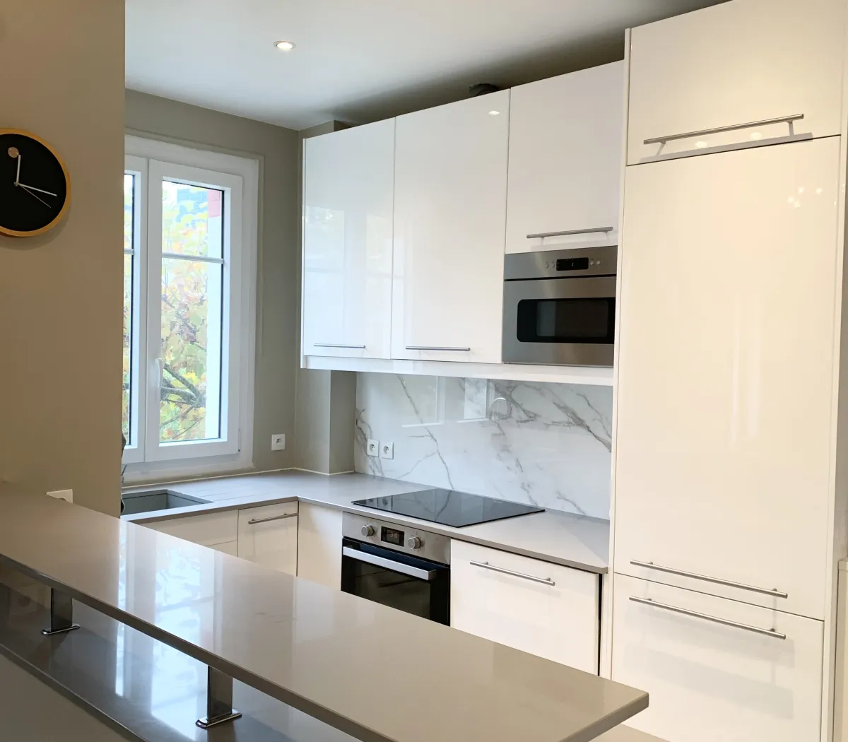 Location La Garenne-Colombes Appartement 12e02379