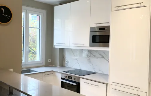 Location La Garenne-Colombes Appartement 12e02379