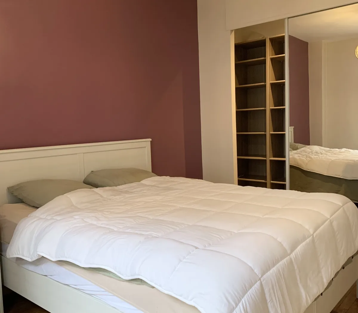 Location La Garenne-Colombes Appartement 12e02379