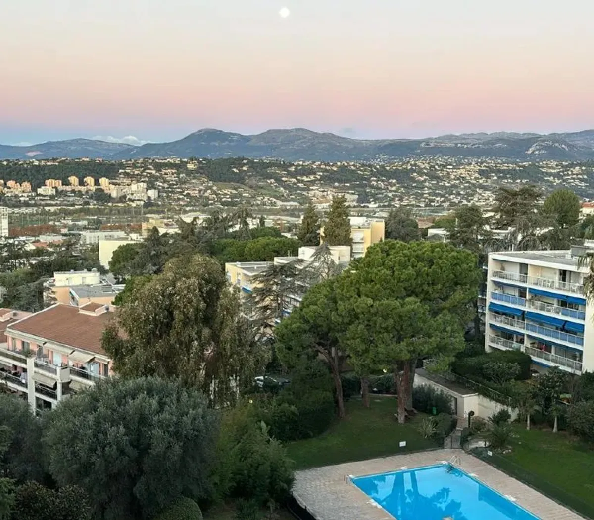 Location Nice Appartement 140a6020