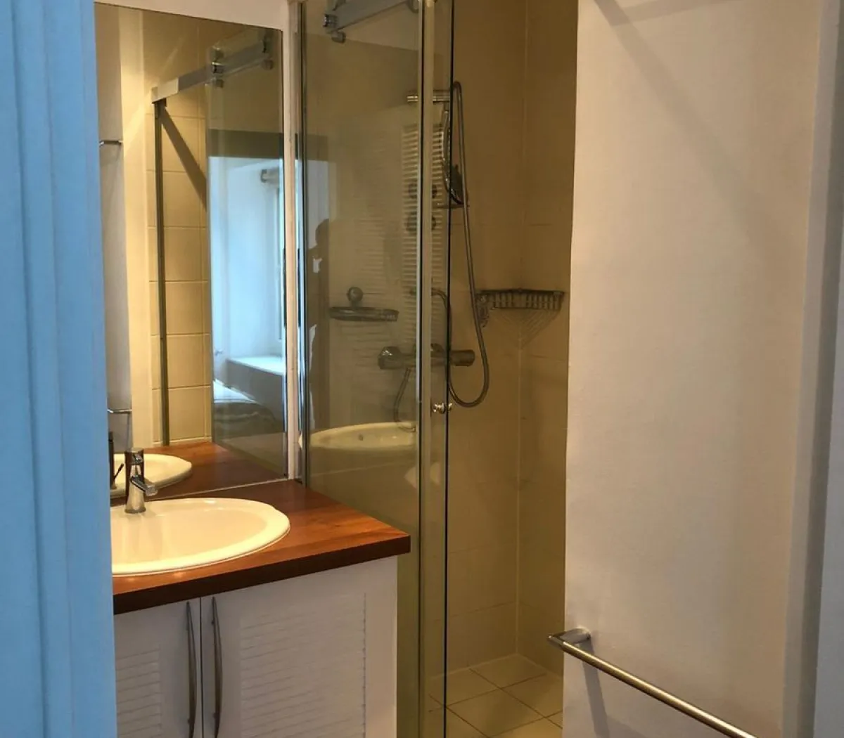 Location Paris Appartement 22959fc7