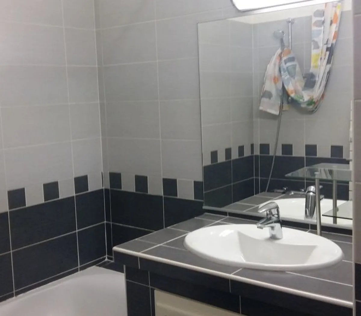 Location Aix-en-Provence Appartement 258b180e