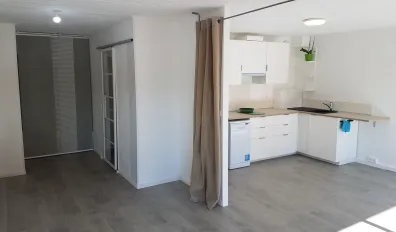 miniatureLocation Voiron Appartement 2d0e41dd2
