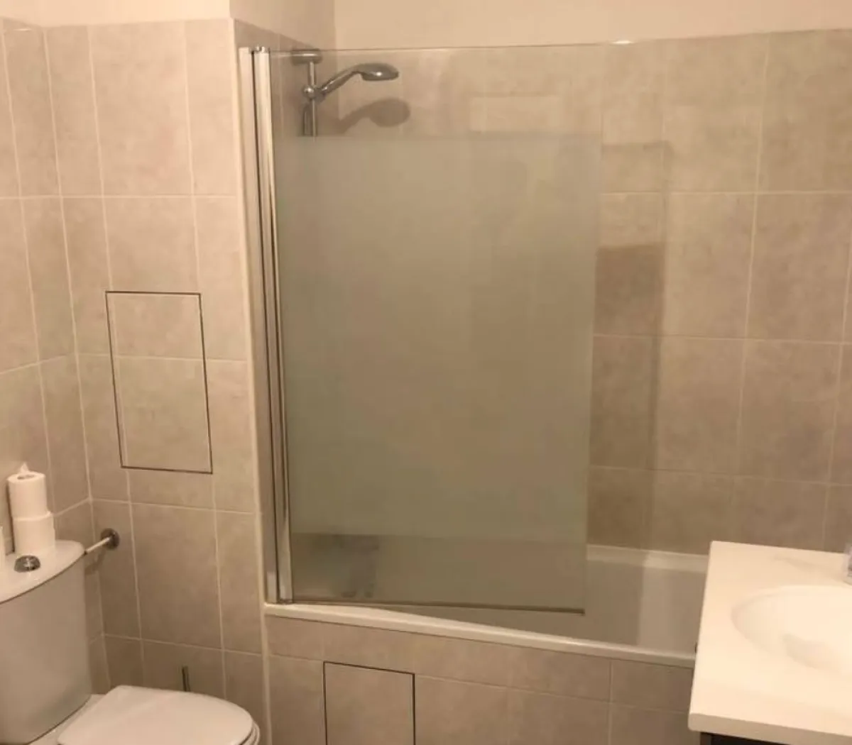 Location Issy-les-Moulineaux Appartement 2f189a75