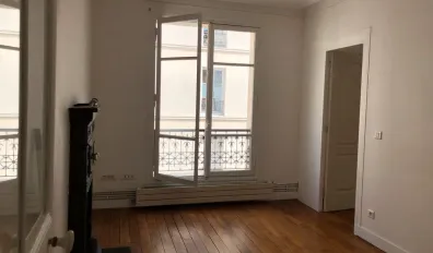 miniatureLocation Paris Appartement 396d92612