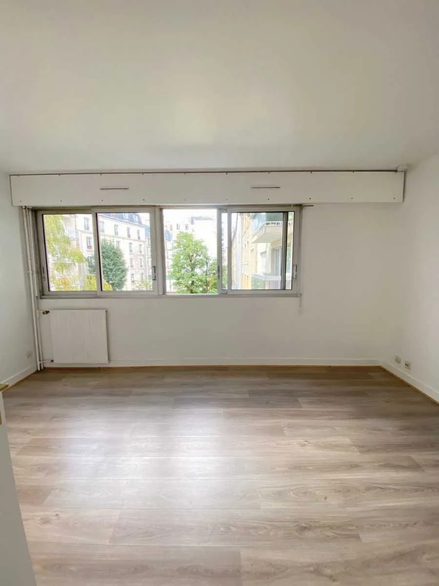 Location Paris Appartement 40b5cd6e3