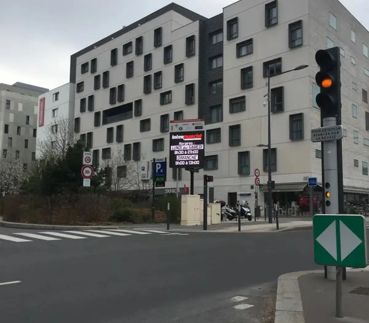 Location Issy-les-Moulineaux Appartement 45bf444b