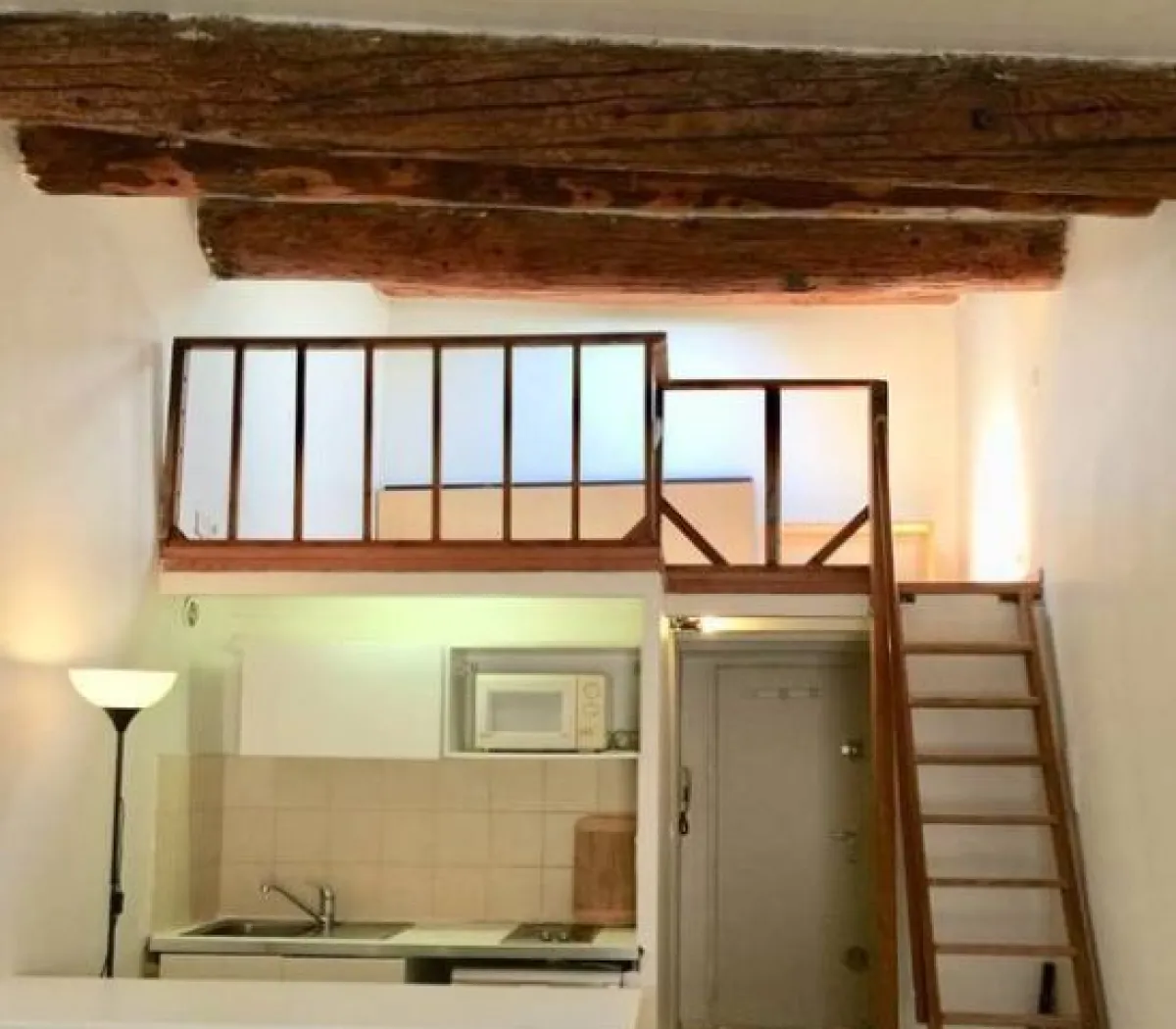 Location Saint-Antonin-sur-Bayon Appartement 47f6b9af