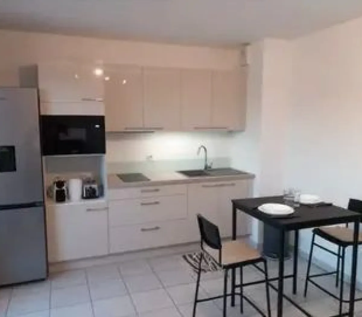 Location Aix-en-Provence Appartement 49e8a8f8