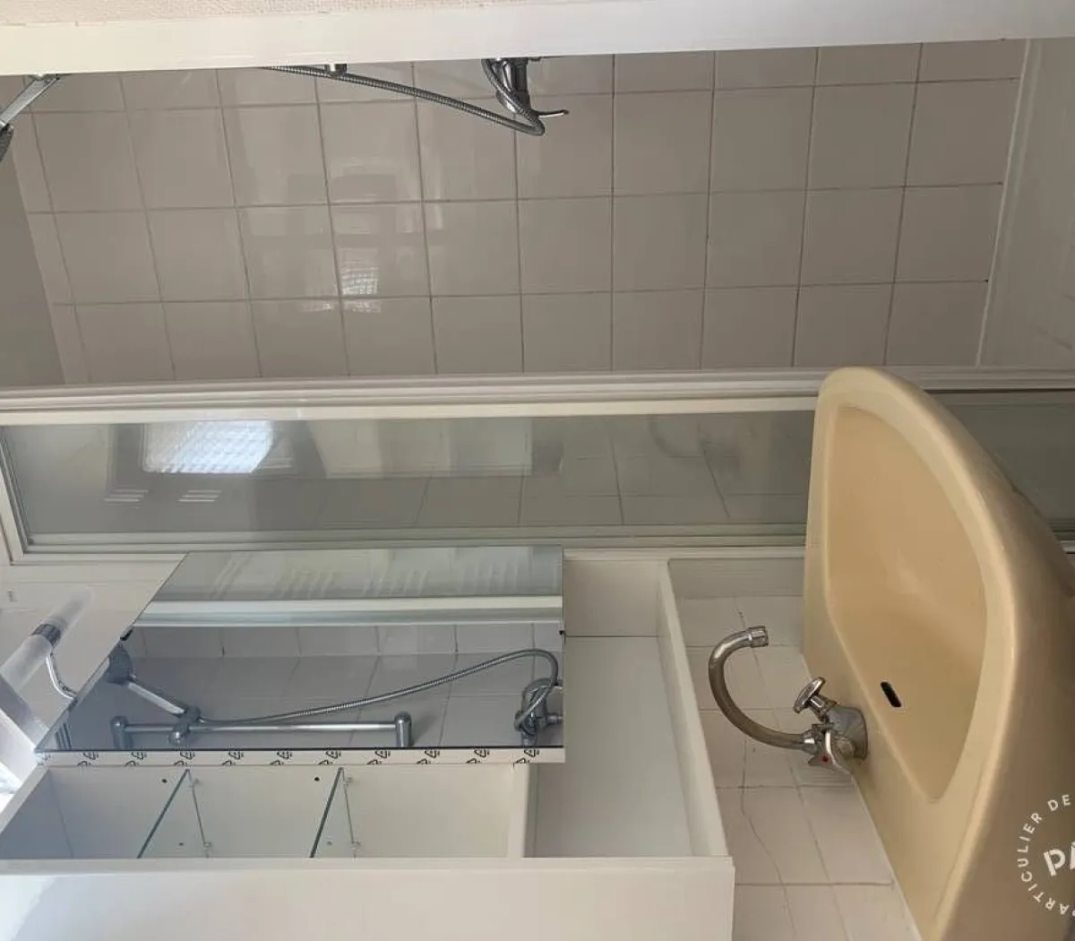 Location Paris Appartement 4d39663f