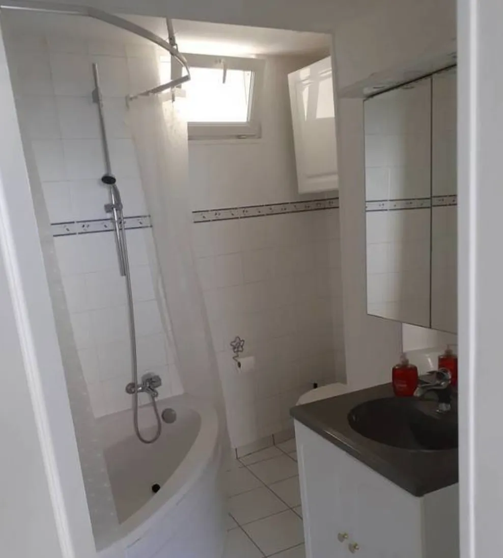 Location Paris Appartement 5808e90f5