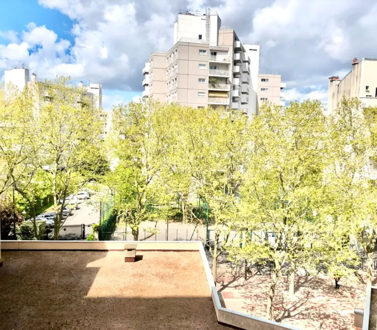 Location Courbevoie Appartement 5c1a8f3f