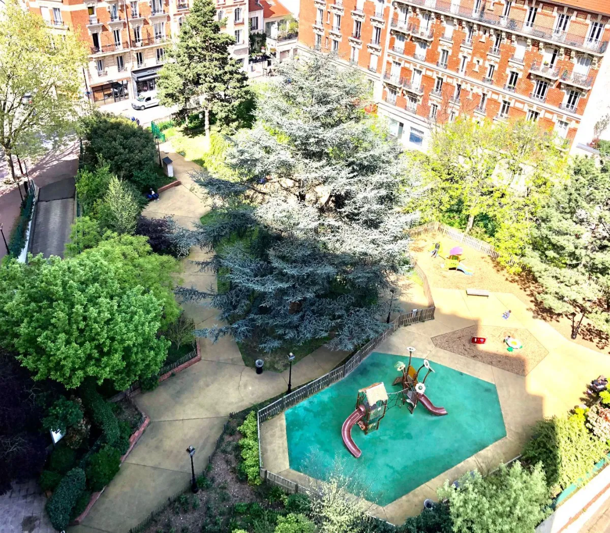 Location Courbevoie Appartement 5c1a8f3f