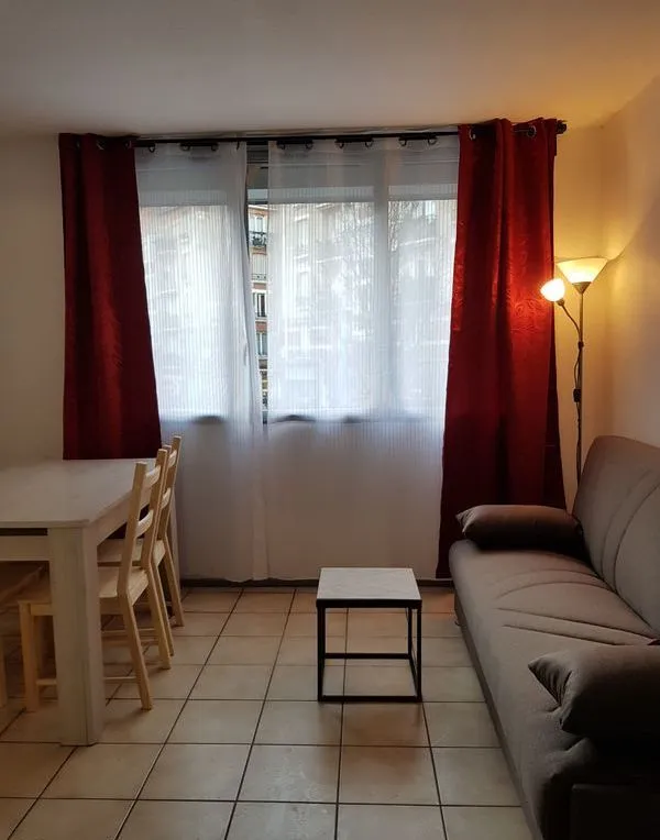 Location Paris Appartement 610b35391