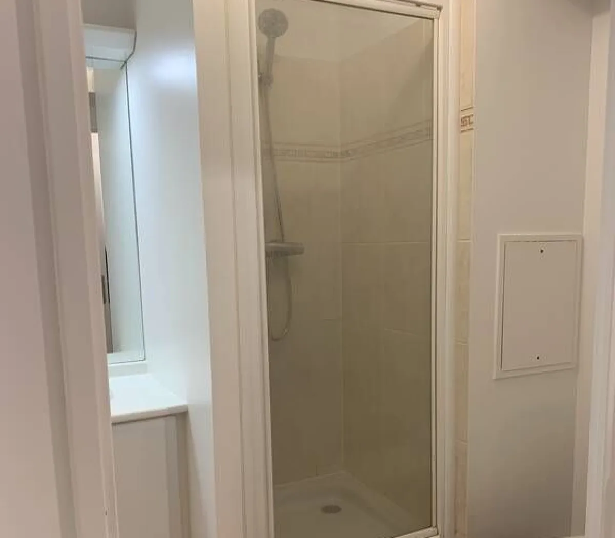 Location Issy-les-Moulineaux Appartement 61659bd3