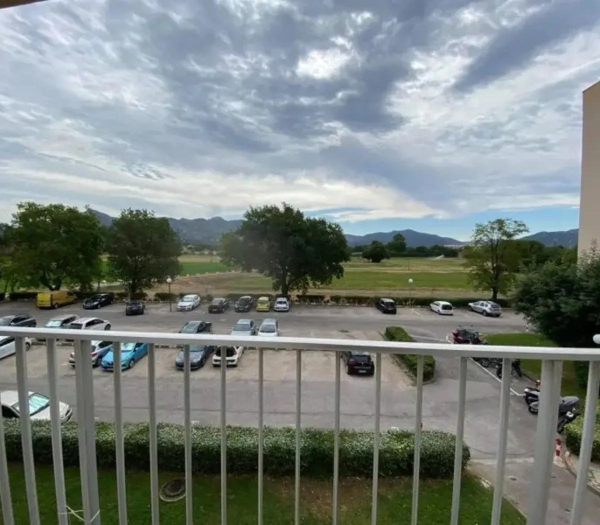 Location Aubagne Appartement 61ad71ac