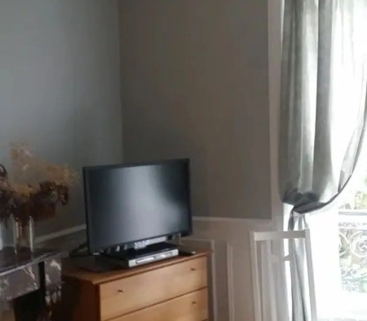 Location Saint-Mandé Appartement 66794772bc5e