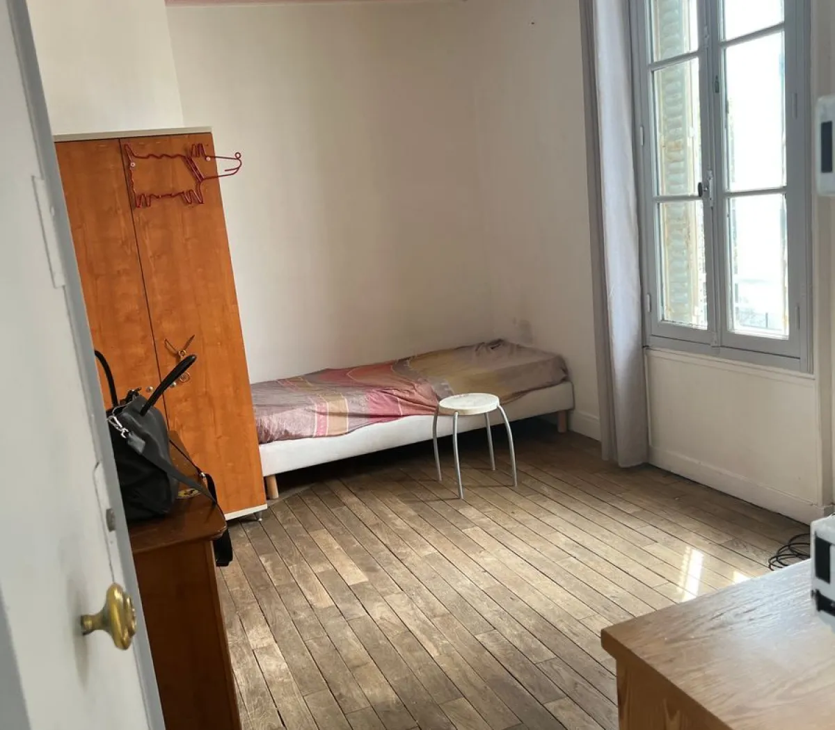 Location Saint-Ouen-sur-Seine Appartement 667aa541