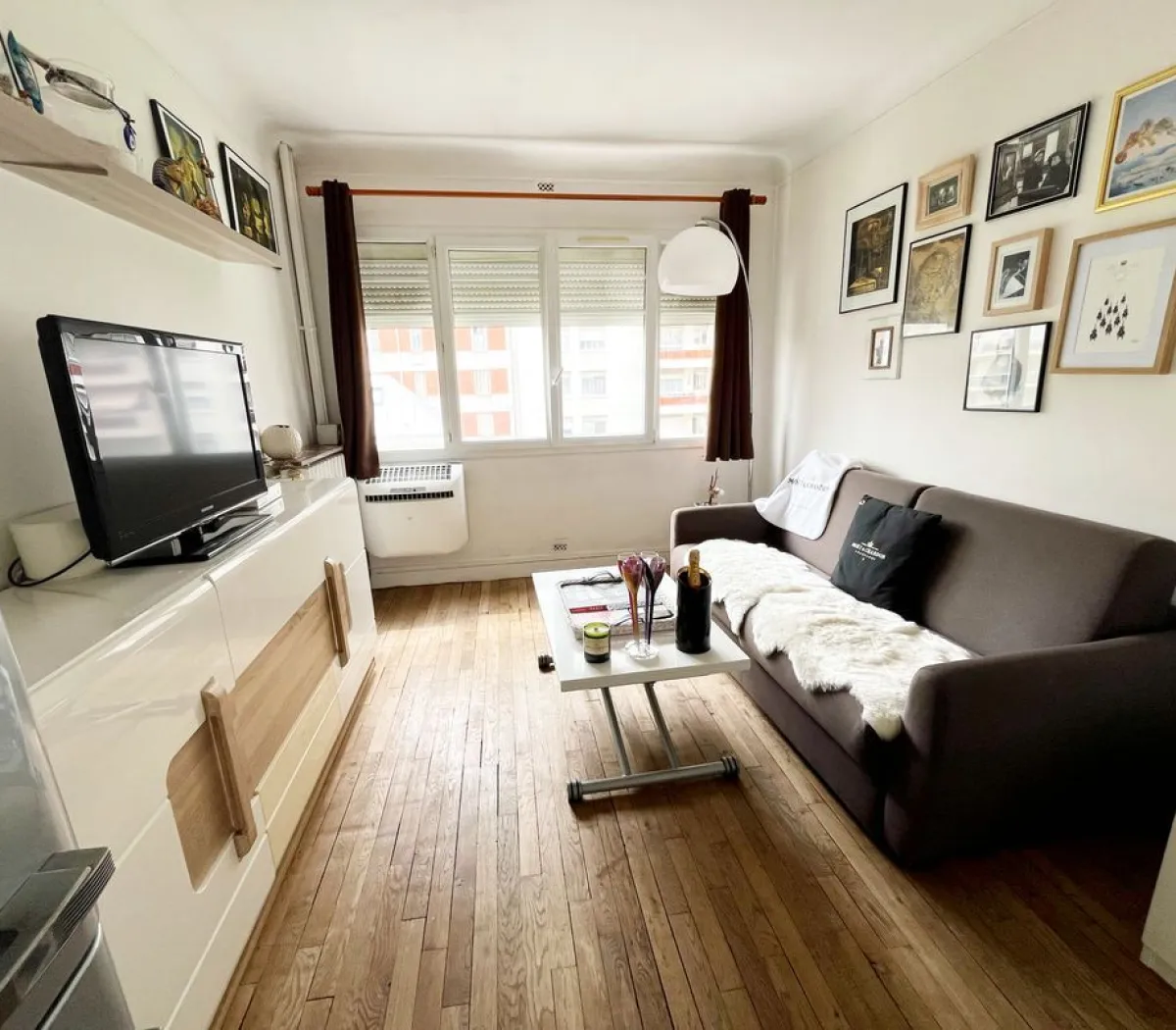 Location Courbevoie Appartement 66979d2d754f