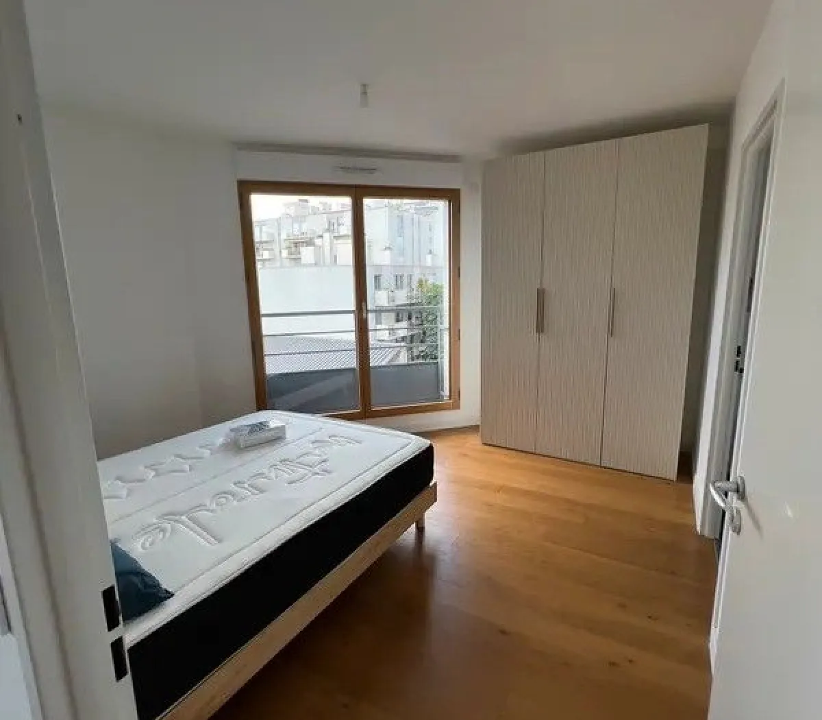 Location Clichy Appartement 669a2c2212d8