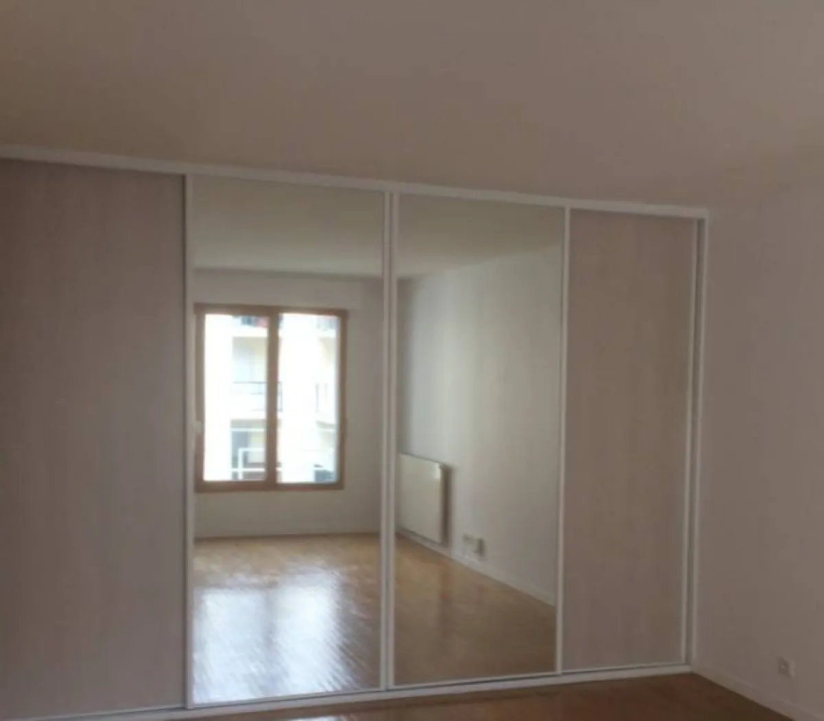 Location Paris Appartement 66a79ea04ca8