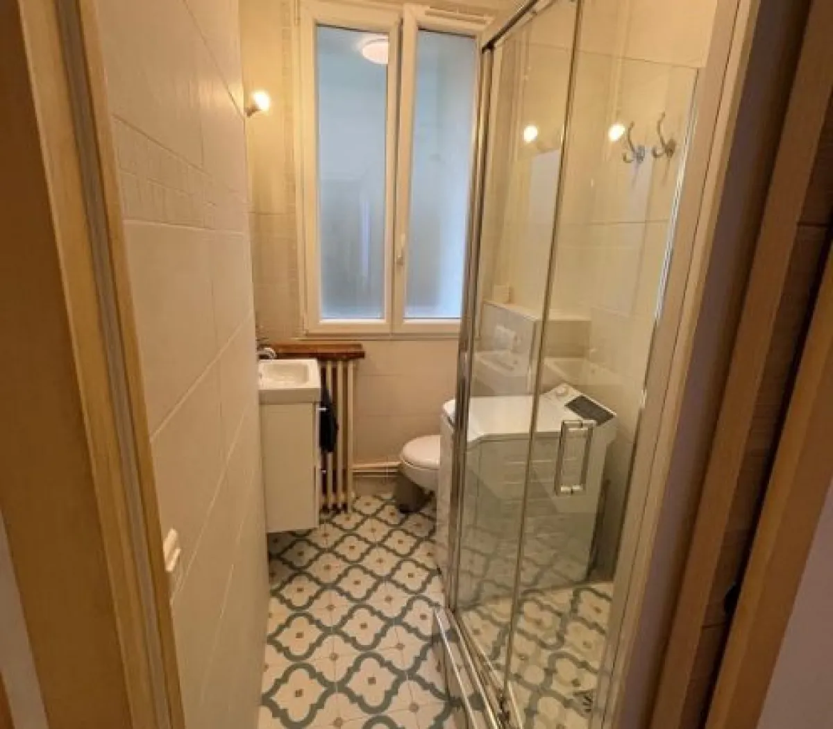 Location Suresnes Appartement 66a8e5363d3d