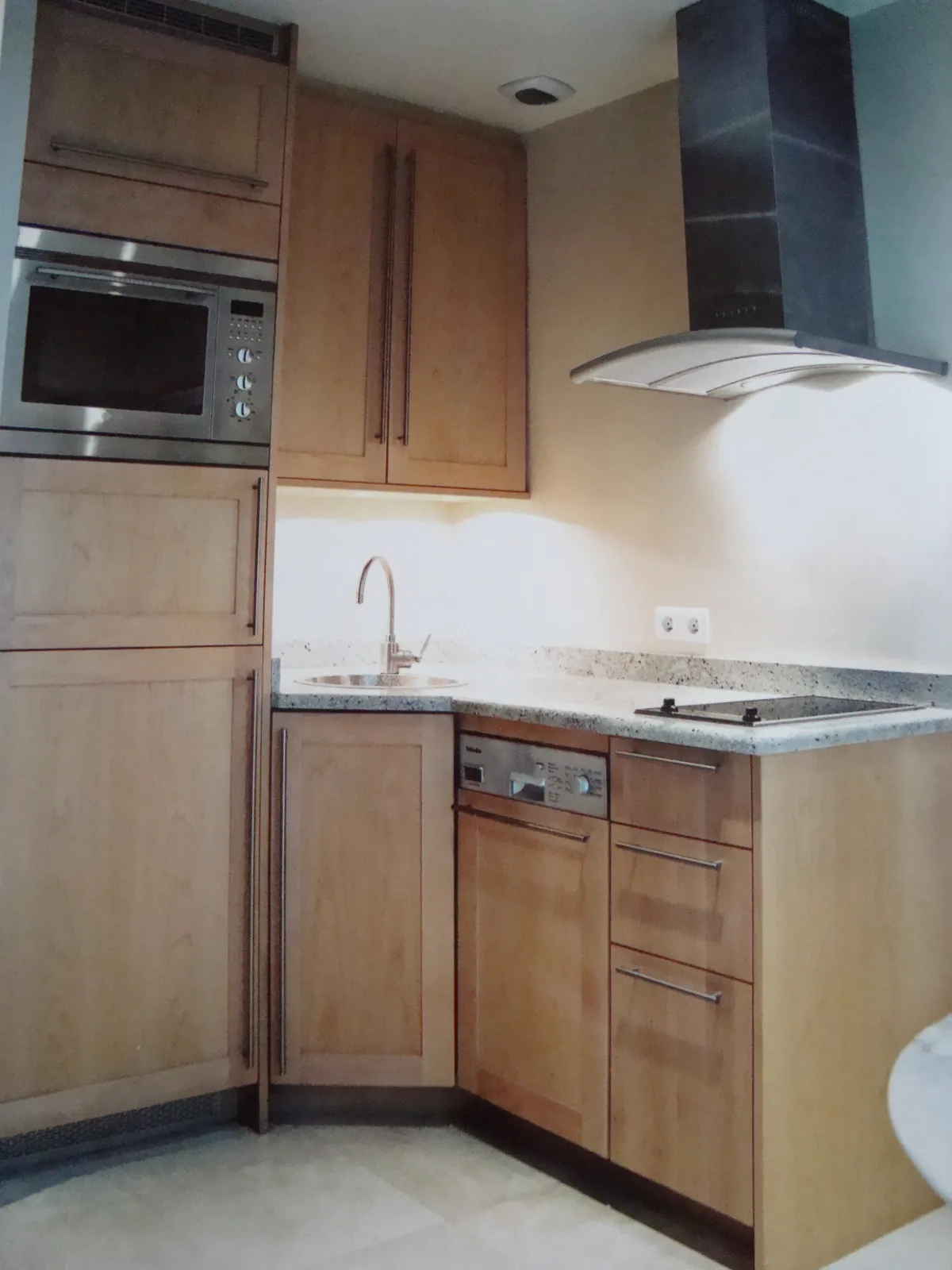Location Paris Appartement 66aa00145b6e