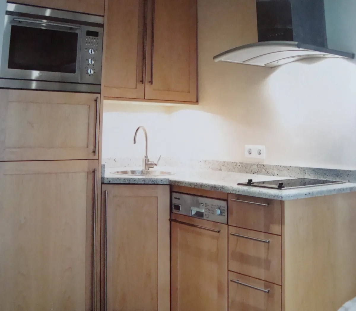 Location Paris Appartement 66aa00145b6e