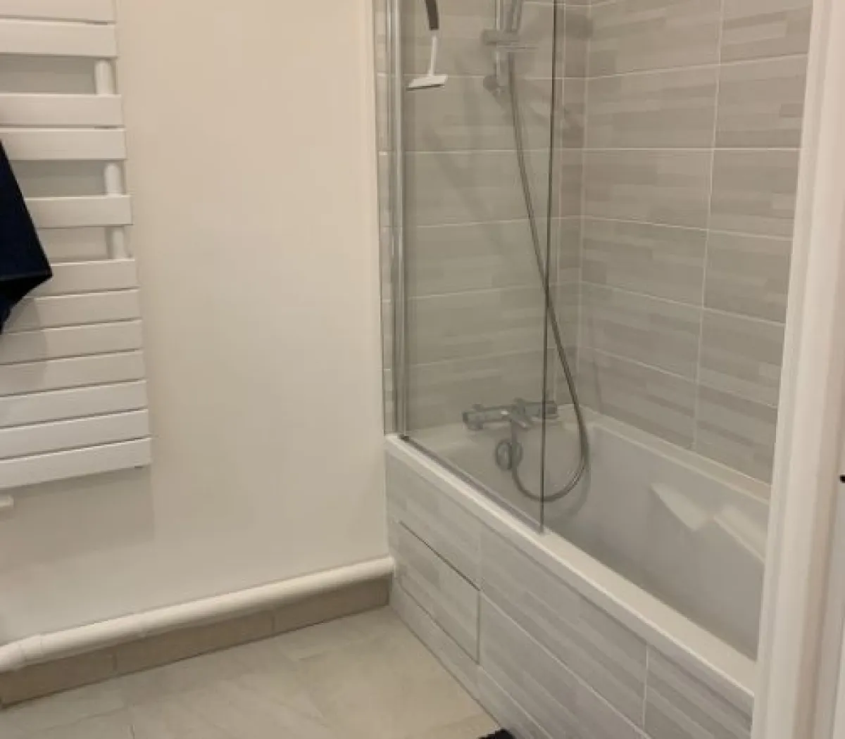 Location Saint-Ouen-sur-Seine Appartement 66b356ad042f
