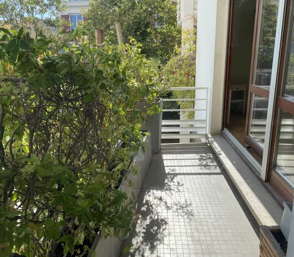 Location Issy-les-Moulineaux Appartement 66bb1dcff21d