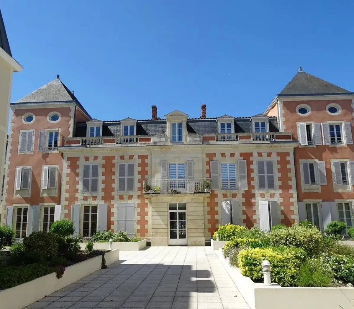 Location La Rochelle Chambre 66cde3c8b225