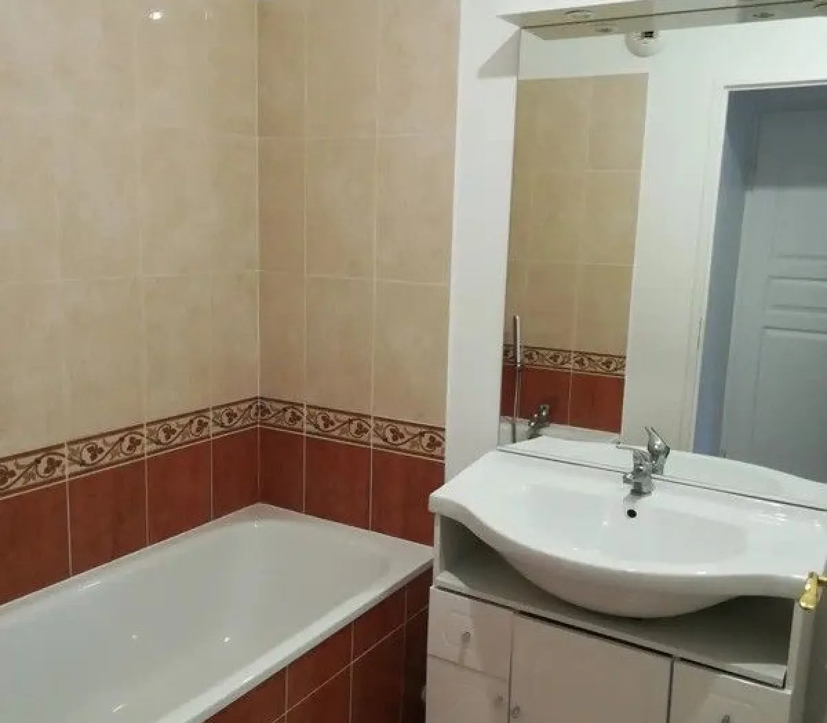 Location Corbeil-Essonnes Appartement 66d054b30ec5