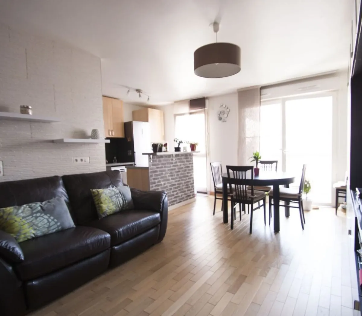 Location Asnières-sur-Seine Appartement 66d06faed485