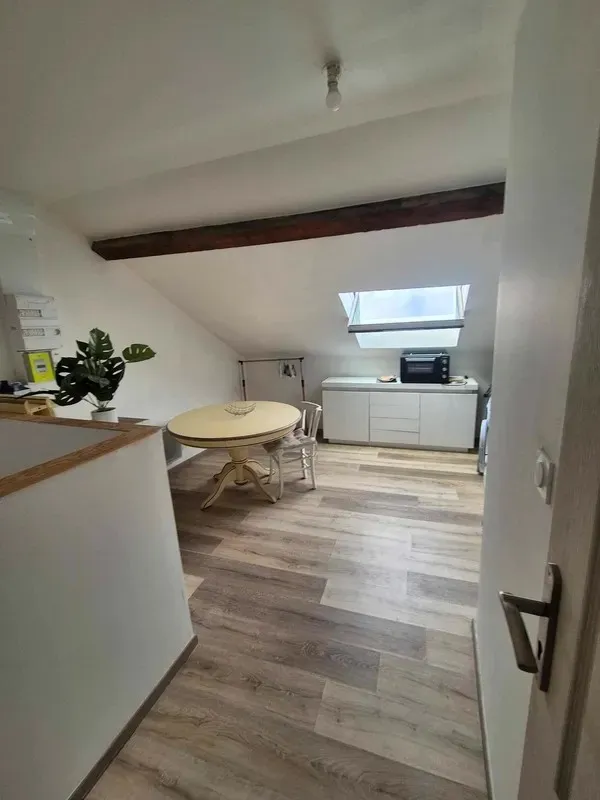 Location Valserhône Appartement 66d96cecb1112