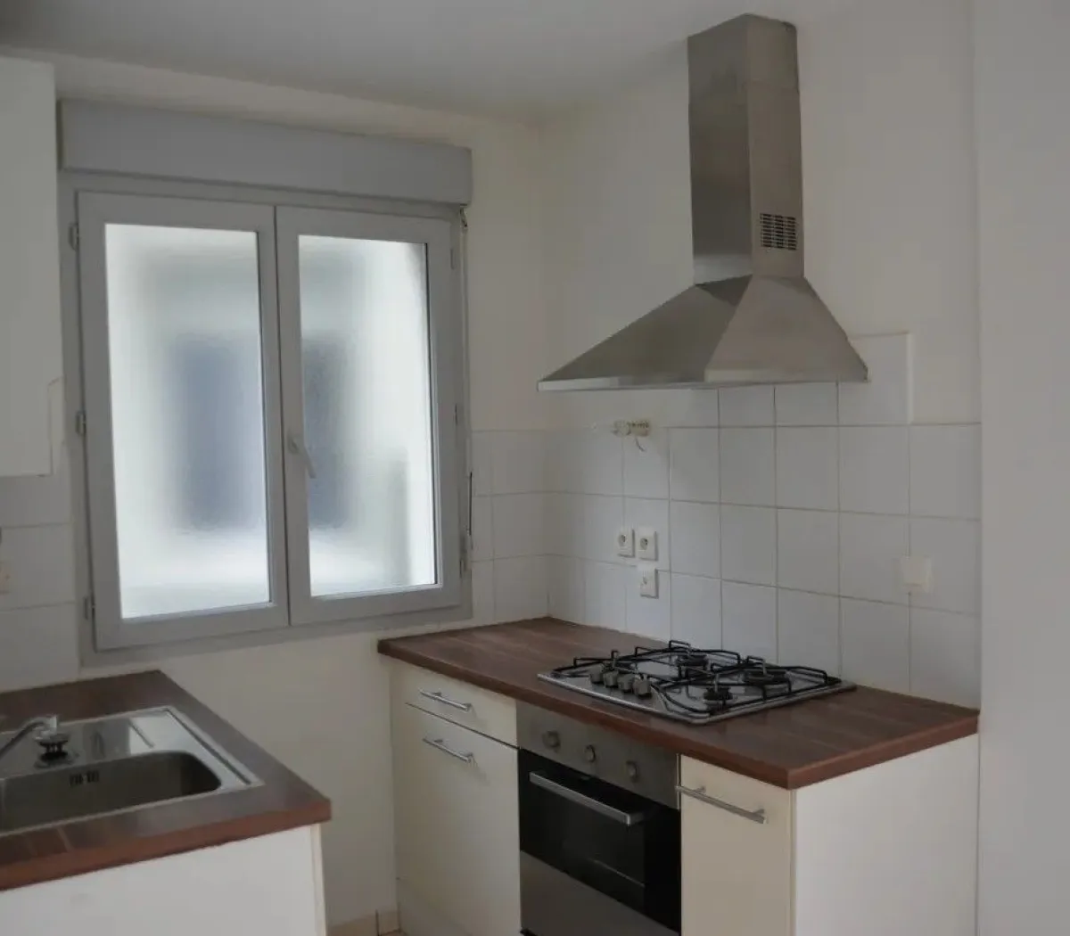 Location Lyon Appartement 66dec48356be