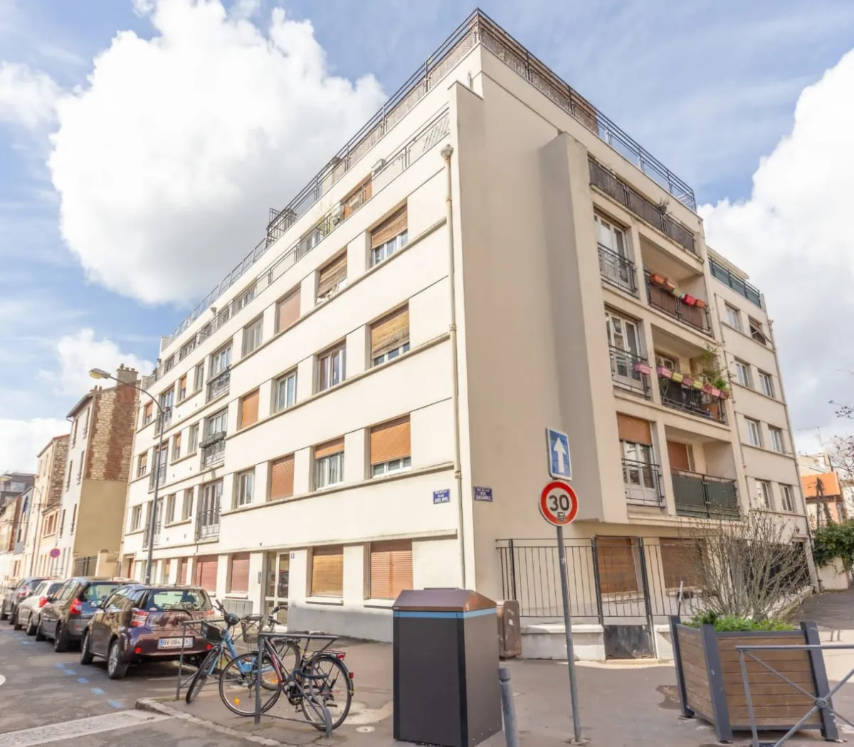 Location Les Lilas Appartement 66e0aed513d9