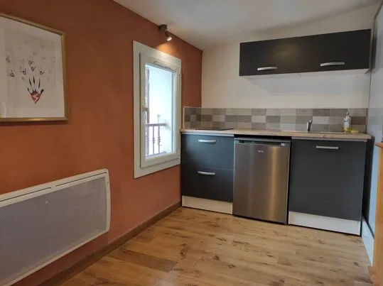 Location L'Isle-sur-la-Sorgue Appartement 66e16962c0ab