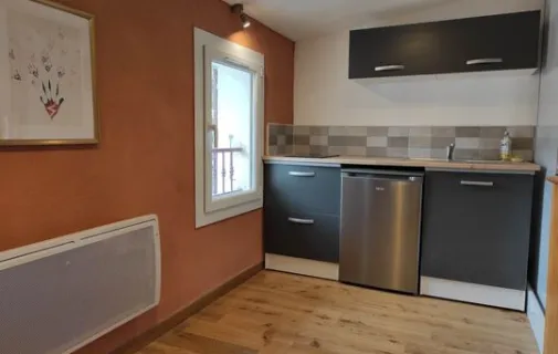 Location L'Isle-sur-la-Sorgue Appartement 66e16962c0ab