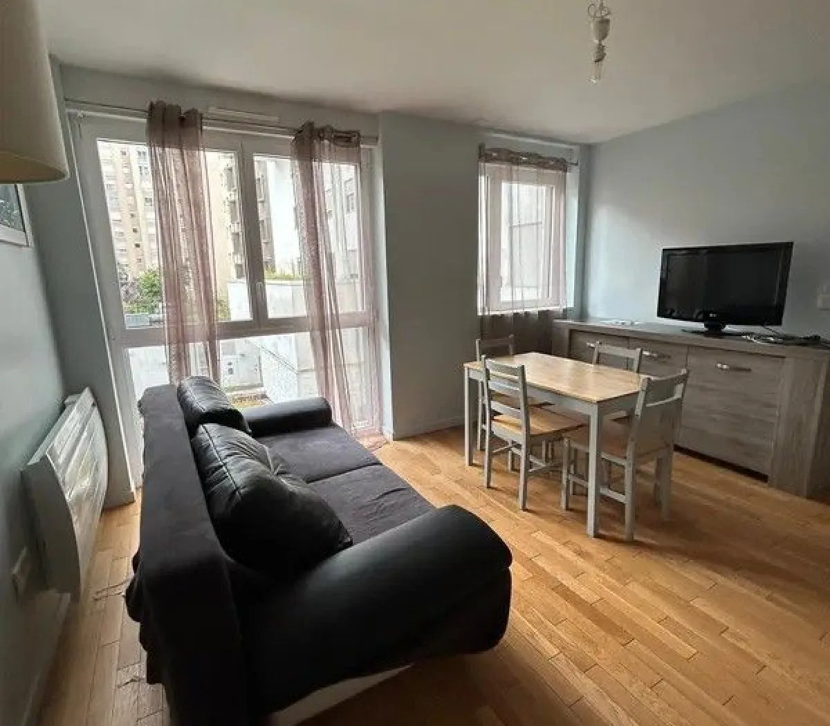 Location Courbevoie Appartement 66e2ca86bd1e