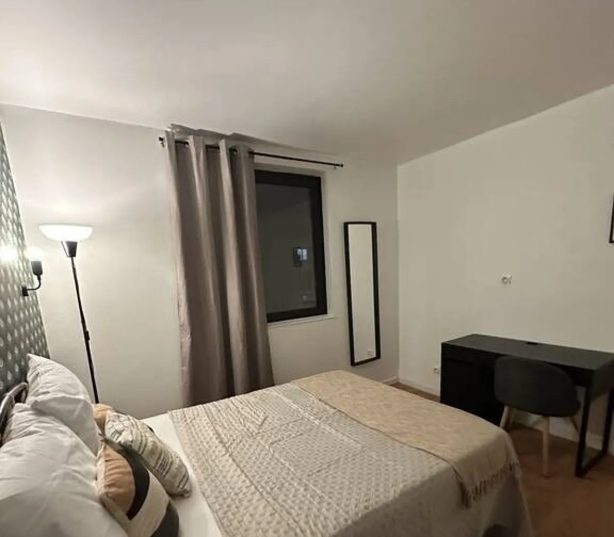 Location Clichy-sous-Bois Chambre 66e2d38e8d79