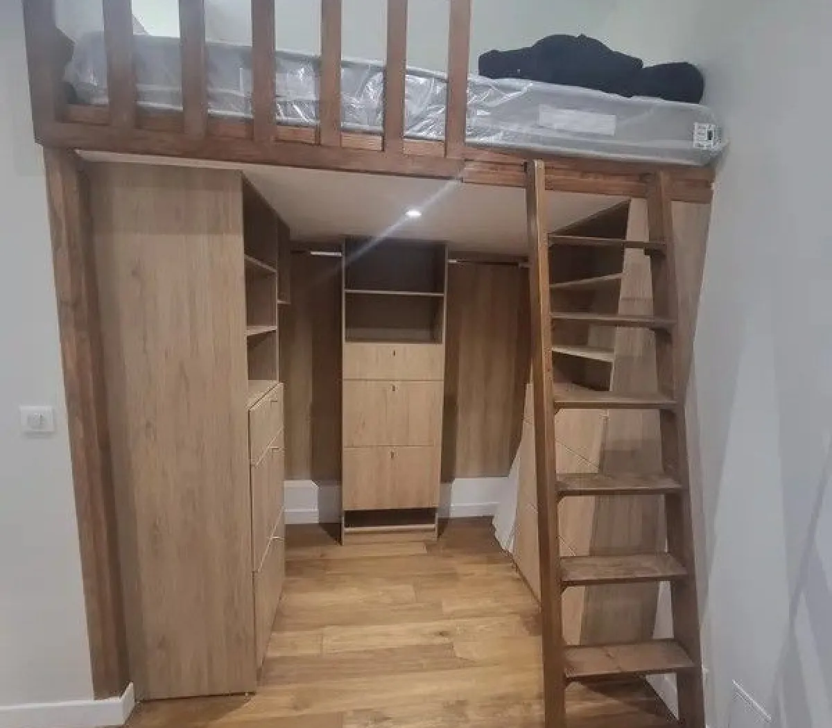 Location Paris Appartement 66e8043653c2