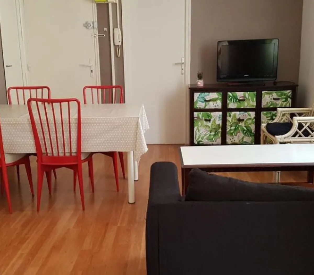 Location Toulon Appartement 66e9323e27de