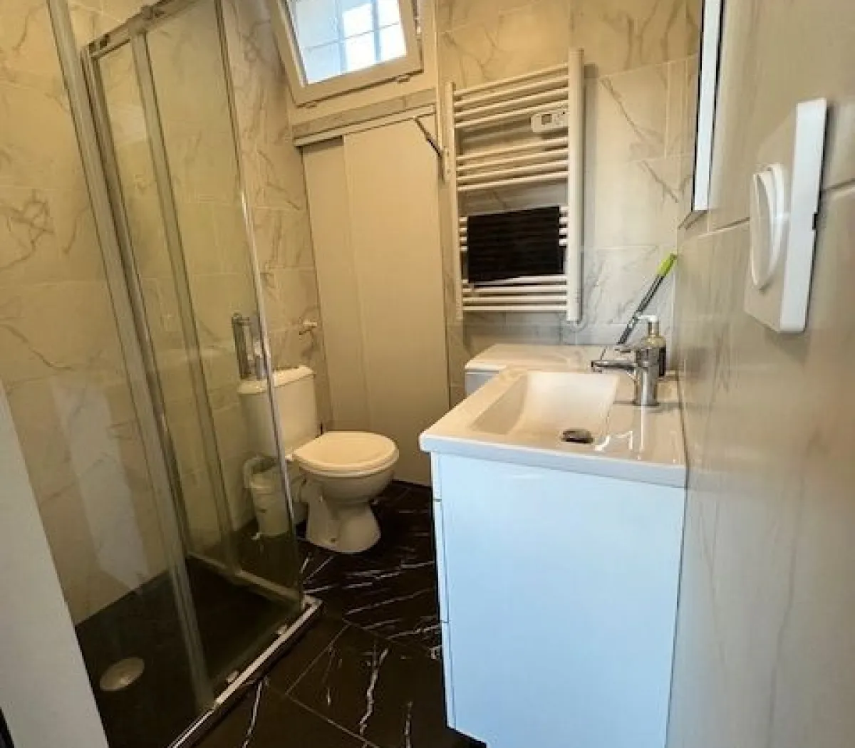 Location Toulon Appartement 66f55be13831