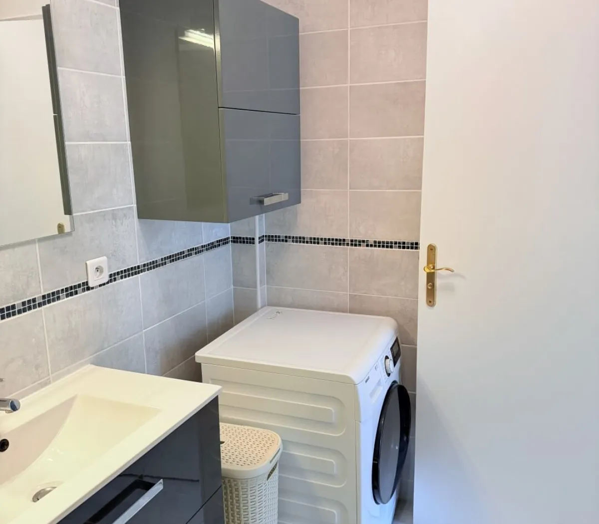 Location Boulogne-Billancourt Appartement 66fbb5c2ad7e